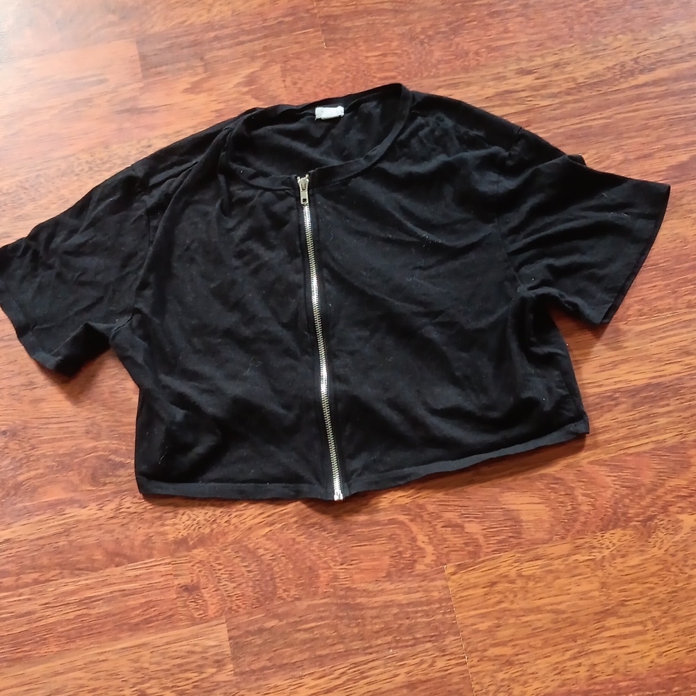 Cotton zippered tee